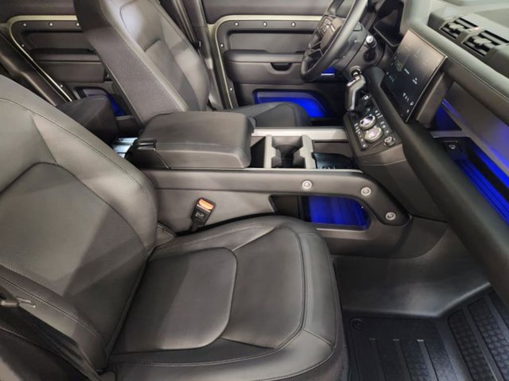 Used 2025 Land Rover Defender 110 X SUV