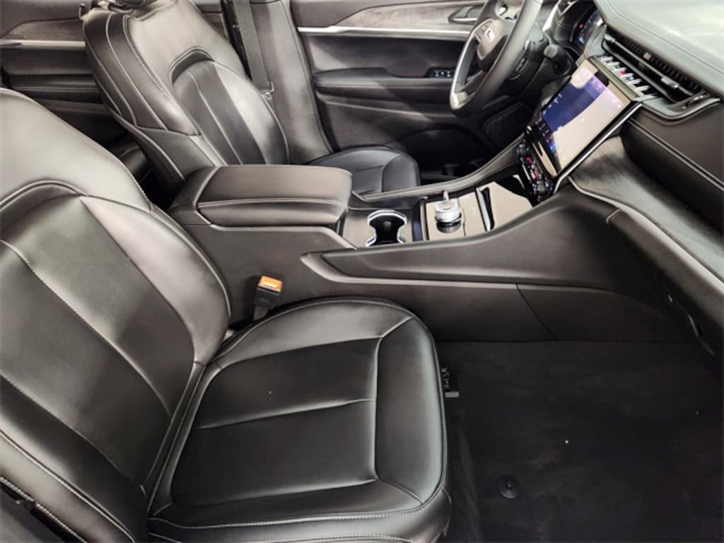 Used 2025 Jeep Grand Cherokee L Limited SUV