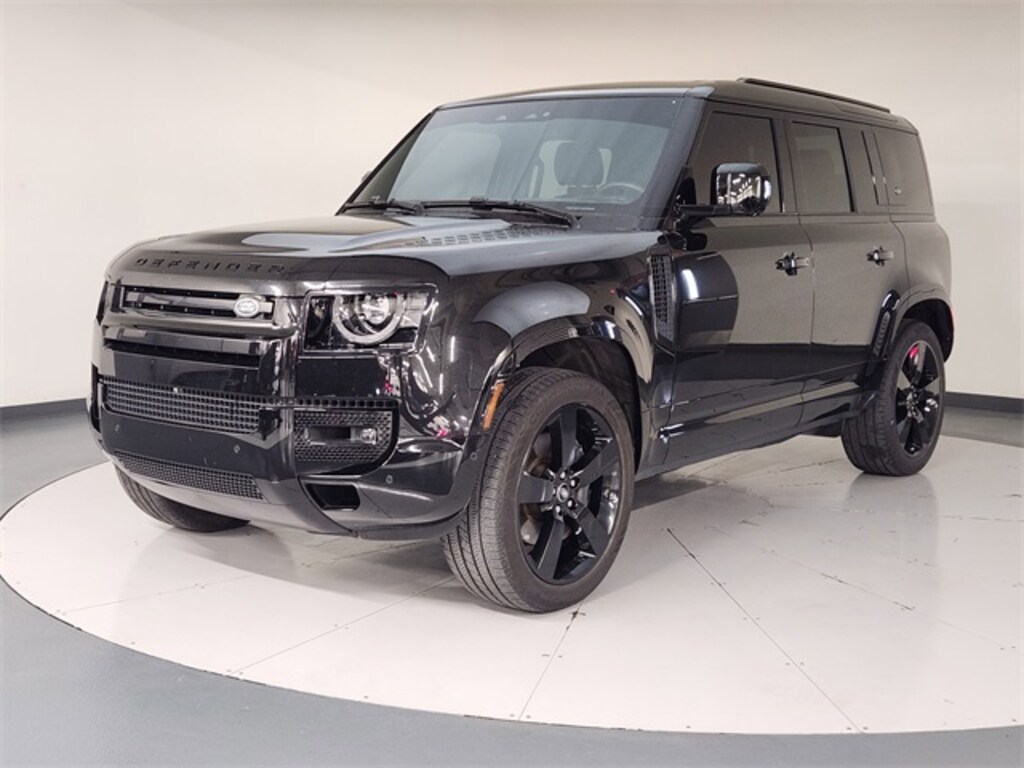 Used 2024 Land Rover Defender 110 X-Dynamic SE SUV