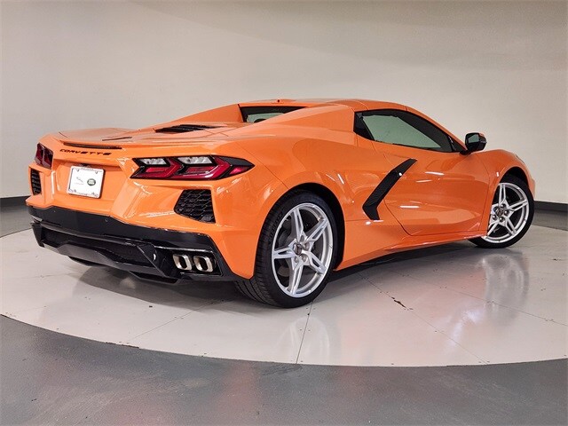 2023 Chevrolet Corvette Stingray 2LT Convertible photo 2