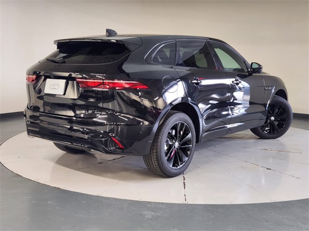 New 2026 Jaguar F-PACE P250 R-Dynamic S SUV