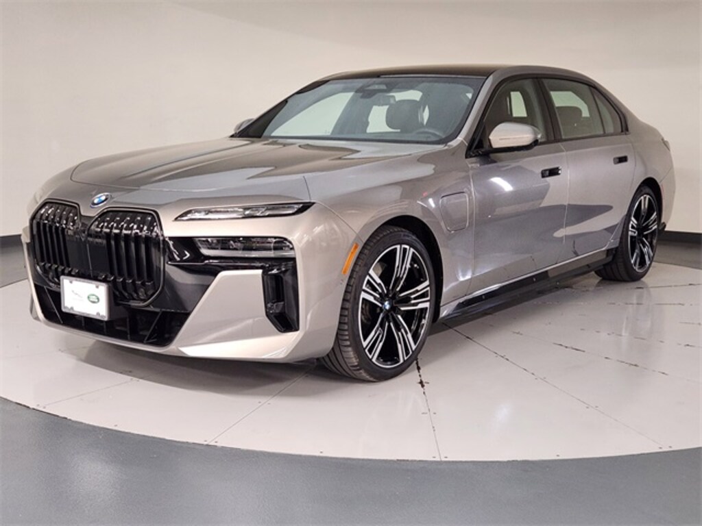 Used 2025 BMW 750e xDrive Sedan
