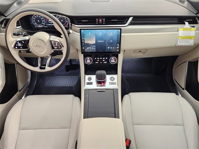 2026 Jaguar F-PACE P250 R-Dynamic S photo 4