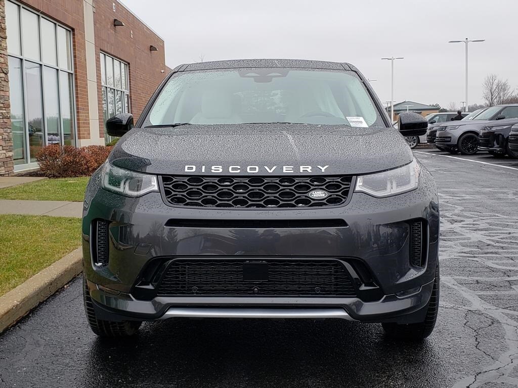 2025 Land Rover Discovery Sport S photo 2