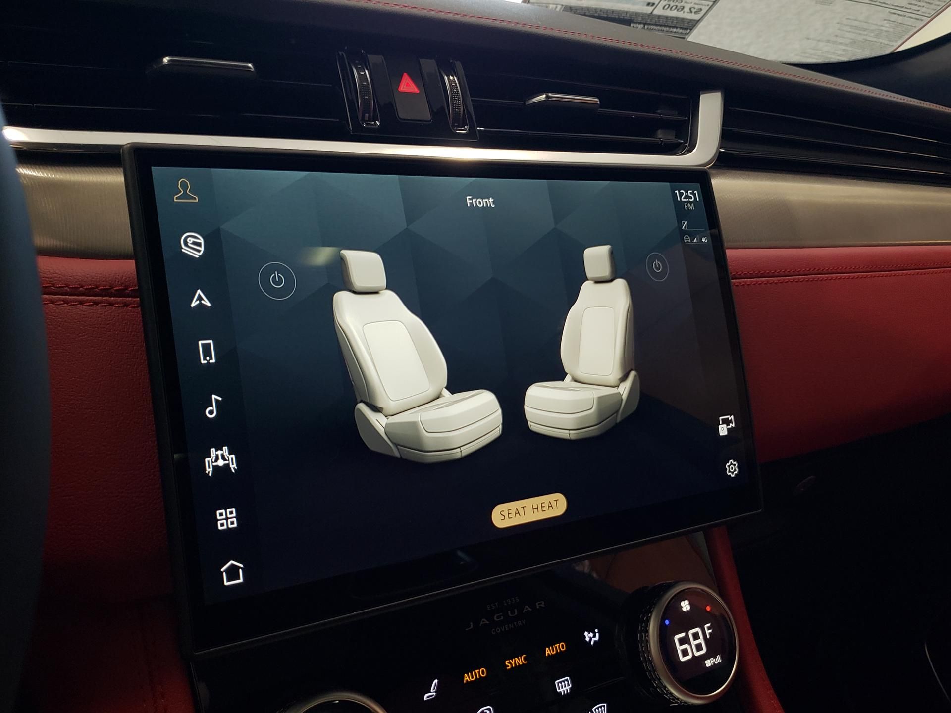 2026 Jaguar F-Pace R-Dynamic S - Photo 23