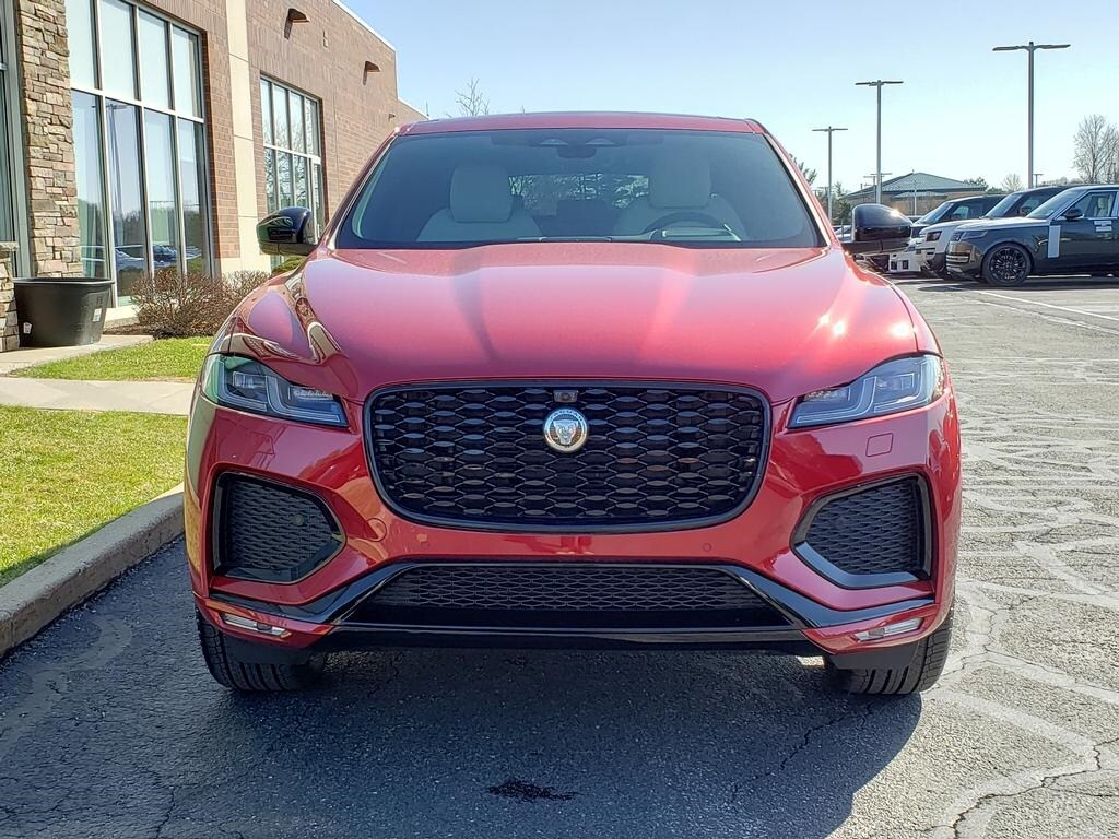 2026 Jaguar F-PACE P250 R-Dynamic S photo 2