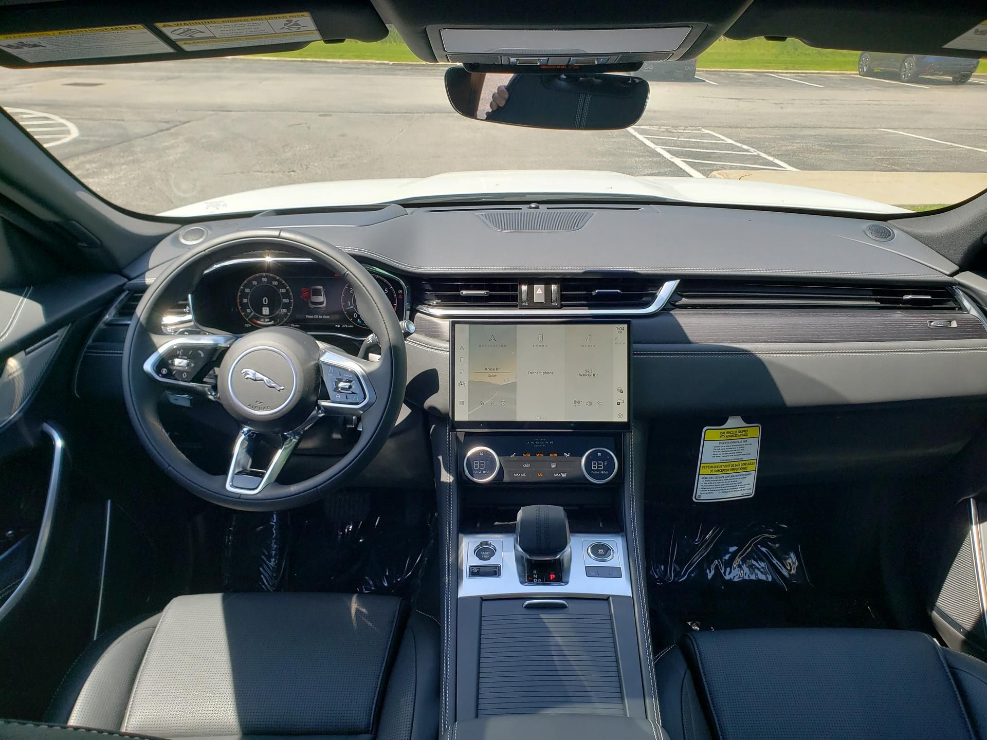 2026 Jaguar F-Pace R-Dynamic S - Photo 13