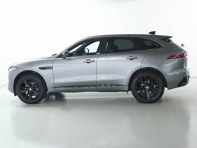 2024 Jaguar F-PACE P250 R-Dynamic S photo 4