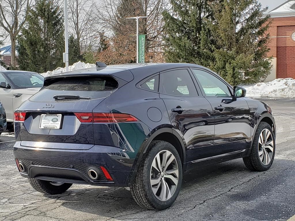 2024 Jaguar E-PACE R-Dynamic SE photo 4