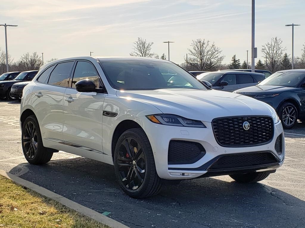 2026 Jaguar F-PACE P400 R-Dynamic S photo 3