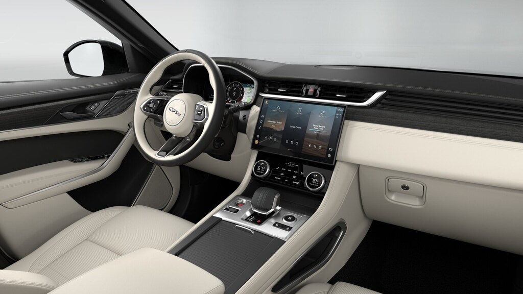 New 2026 Jaguar F-PACE 250PS R-Dynamic S