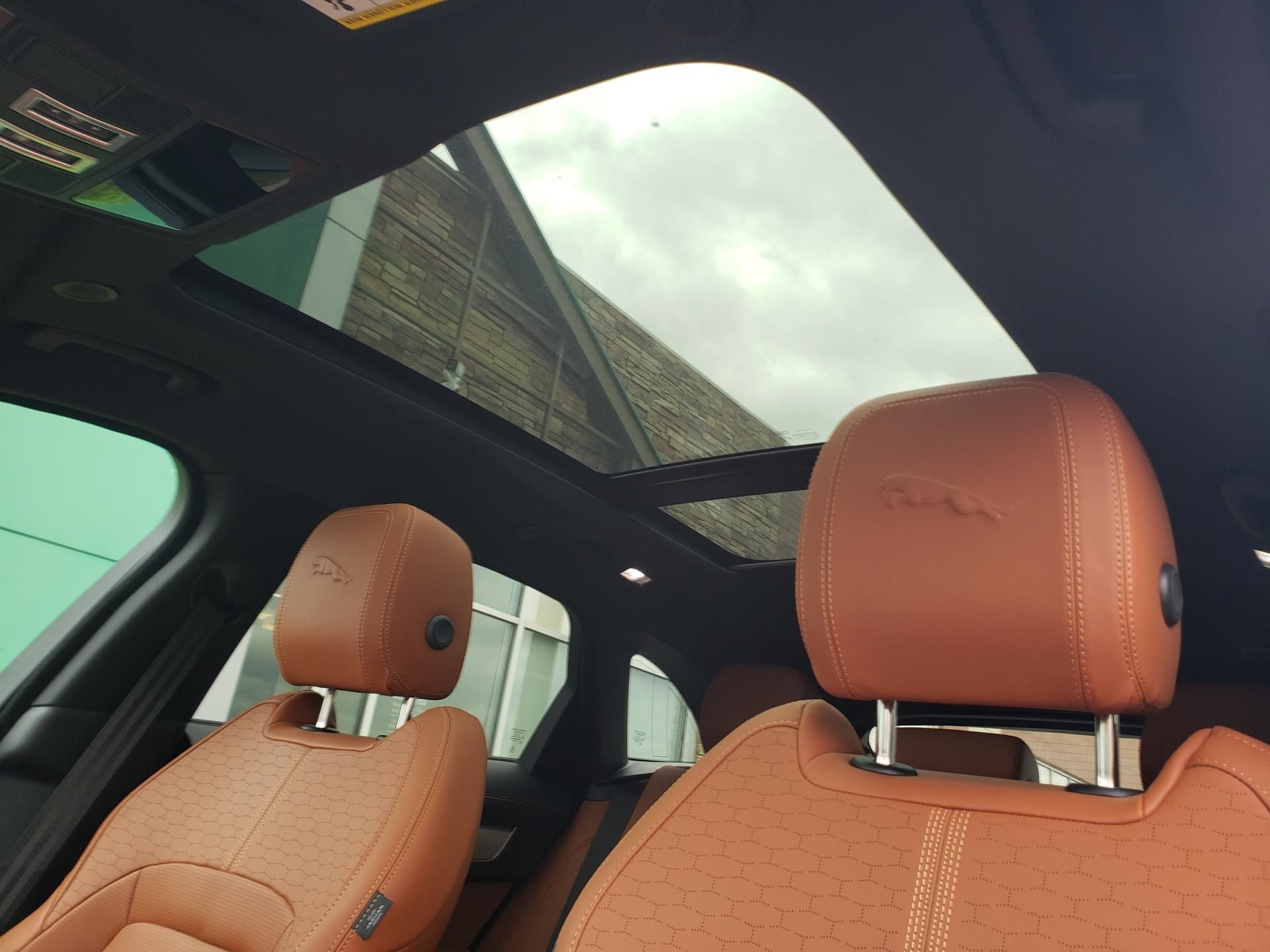2026 Jaguar F-Pace R-Dynamic S - Photo 21