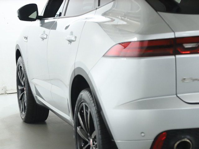 2020 Jaguar E-PACE R-Dynamic S - Photo 6