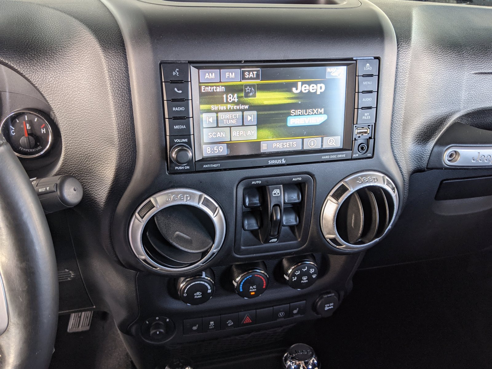 2016 Jeep Wrangler Unlimited Rubicon - Photo 14