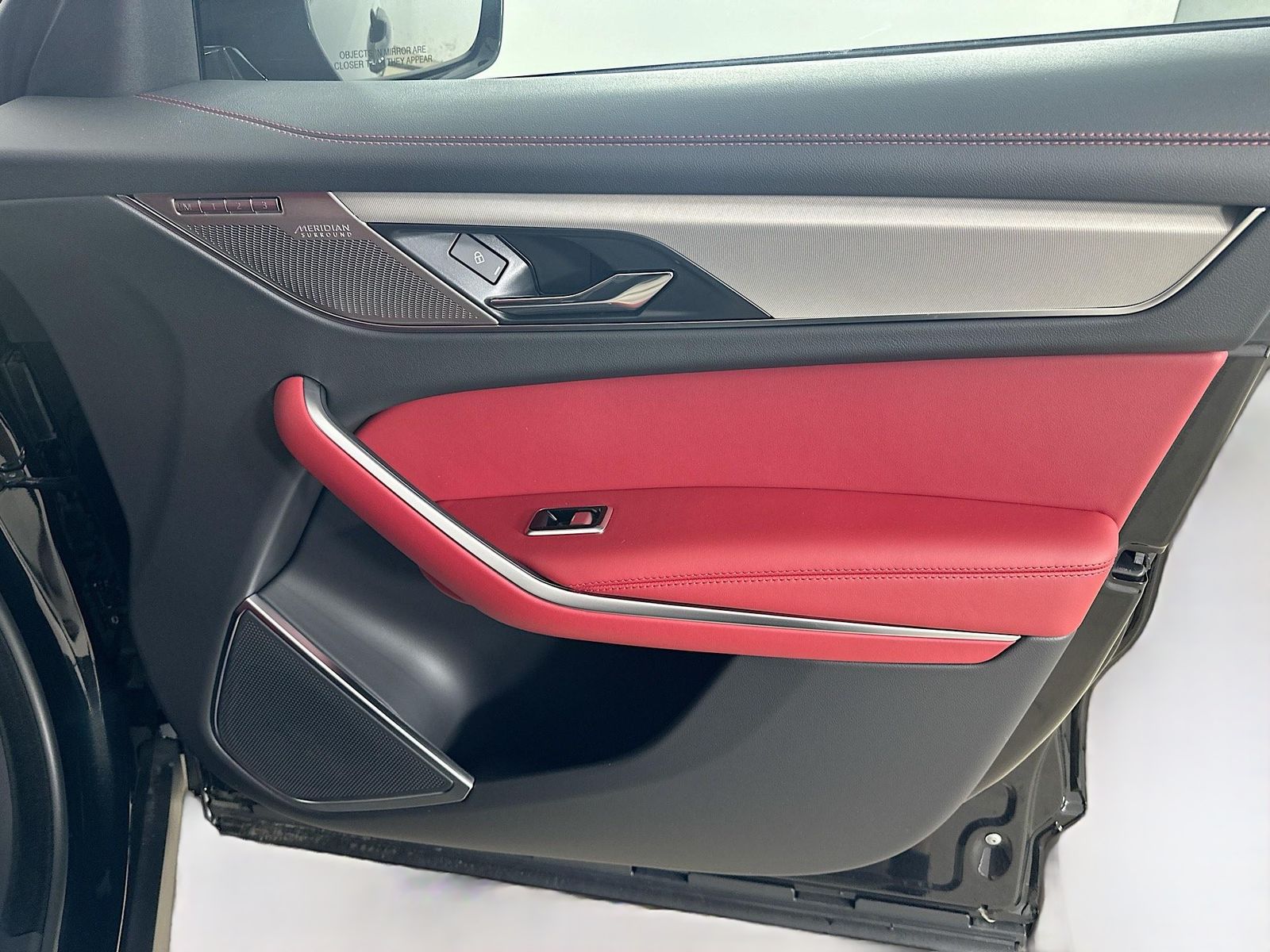 2026 Jaguar F-Pace R-Dynamic S - Photo 42