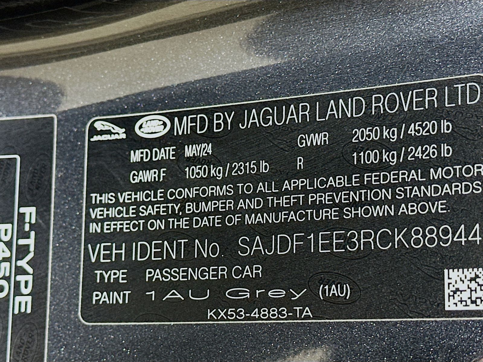 2024 Jaguar F-Type R-Dynamic - Photo 41