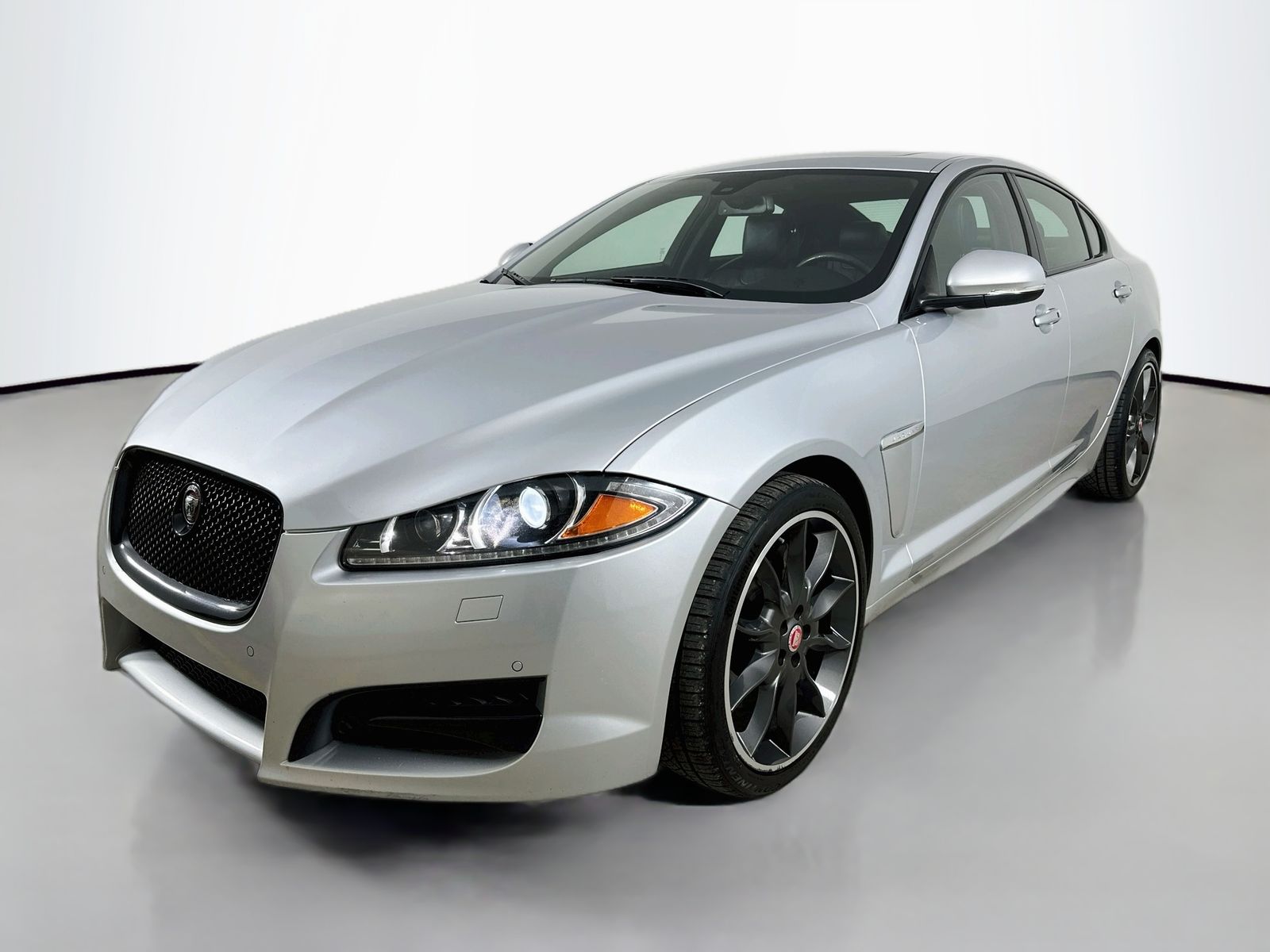 2015 Jaguar XF