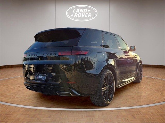 2024 Land Rover Range Rover Sport P400 Dynamic SE photo 4