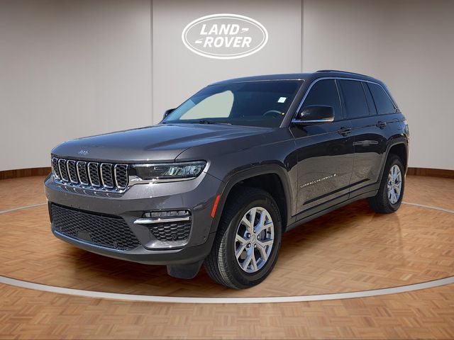 Pre-Owned 2024 Jeep Grand Cherokee Limited