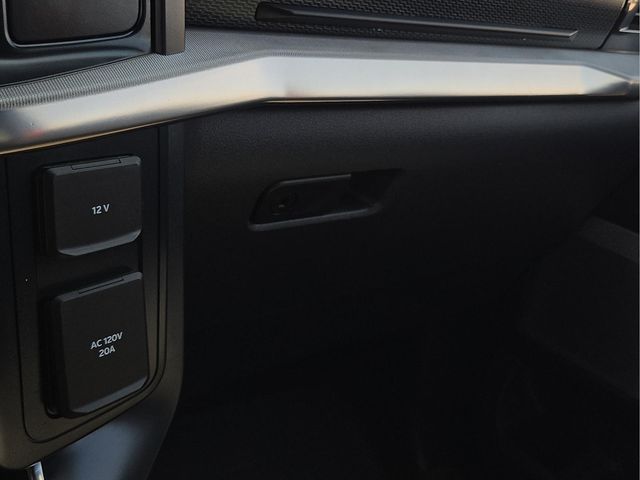 2022 Ford F-150 Raptor - Photo 21