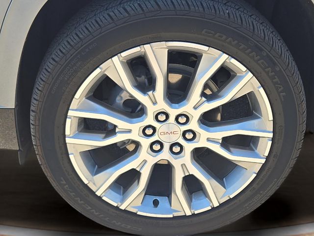 2024 GMC Acadia Denali - Photo 8