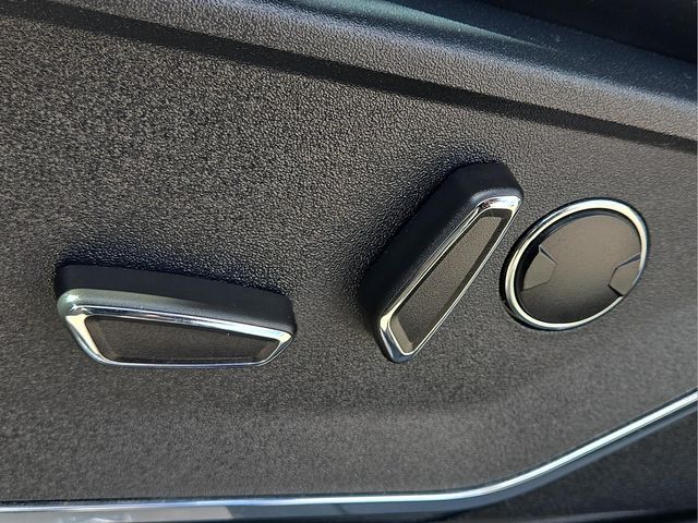 2022 Ford F-150 Platinum - Photo 17