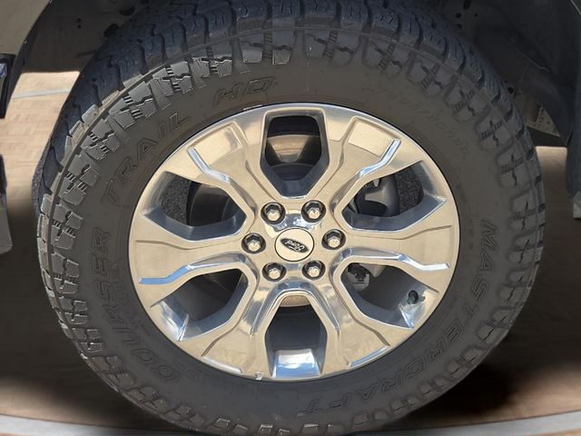 2022 Ford F-150 Platinum - Photo 8