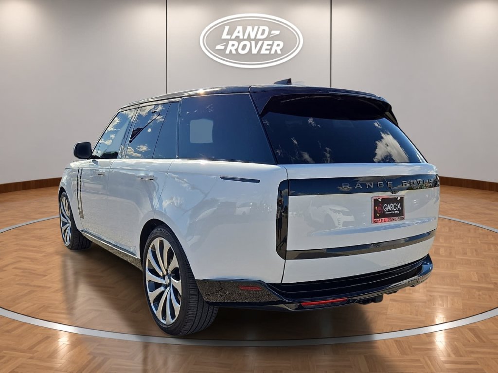 Certified 2025 Land Rover Range Rover SE SUV