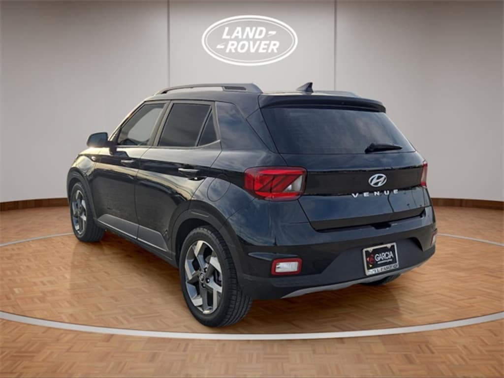 Used 2022 Hyundai Venue SEL SUV