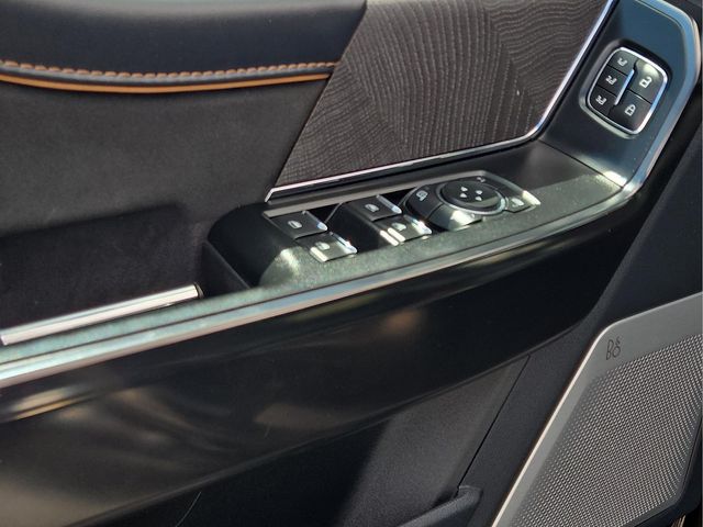 2022 Ford F-150 Platinum - Photo 16