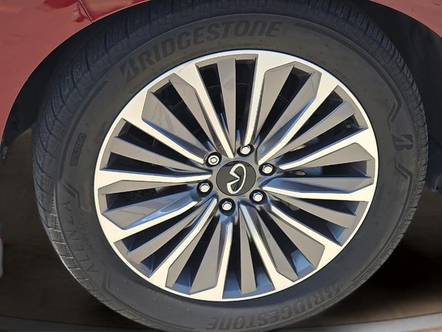 2025 INFINITI QX80 Luxe 4WD - Photo 9