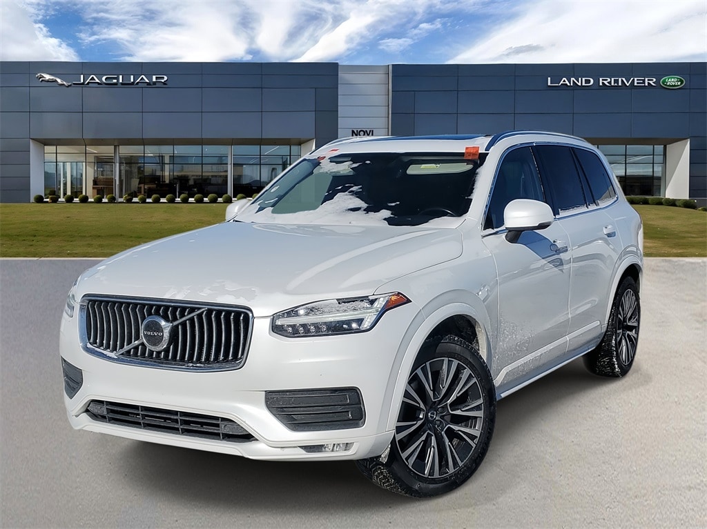 2020 Volvo XC90 Momentum