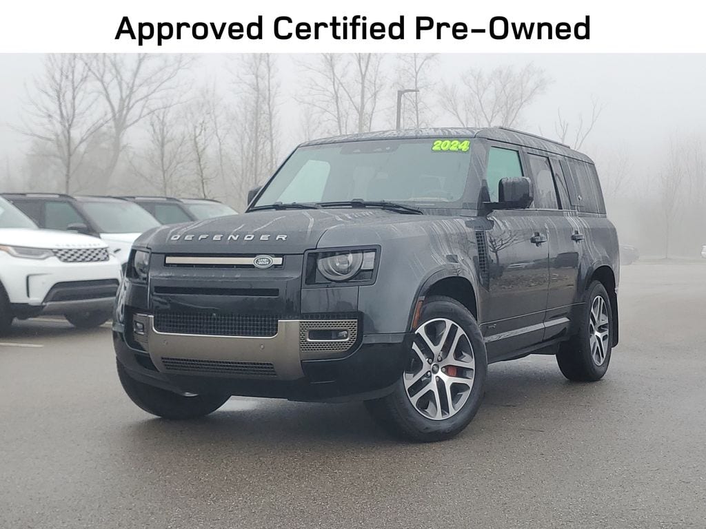 2024 Land Rover Defender 130 X P400's photo