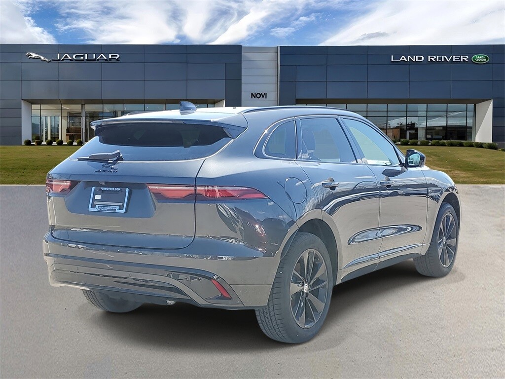 2025 Jaguar F-PACE P250 R-Dynamic S photo 3