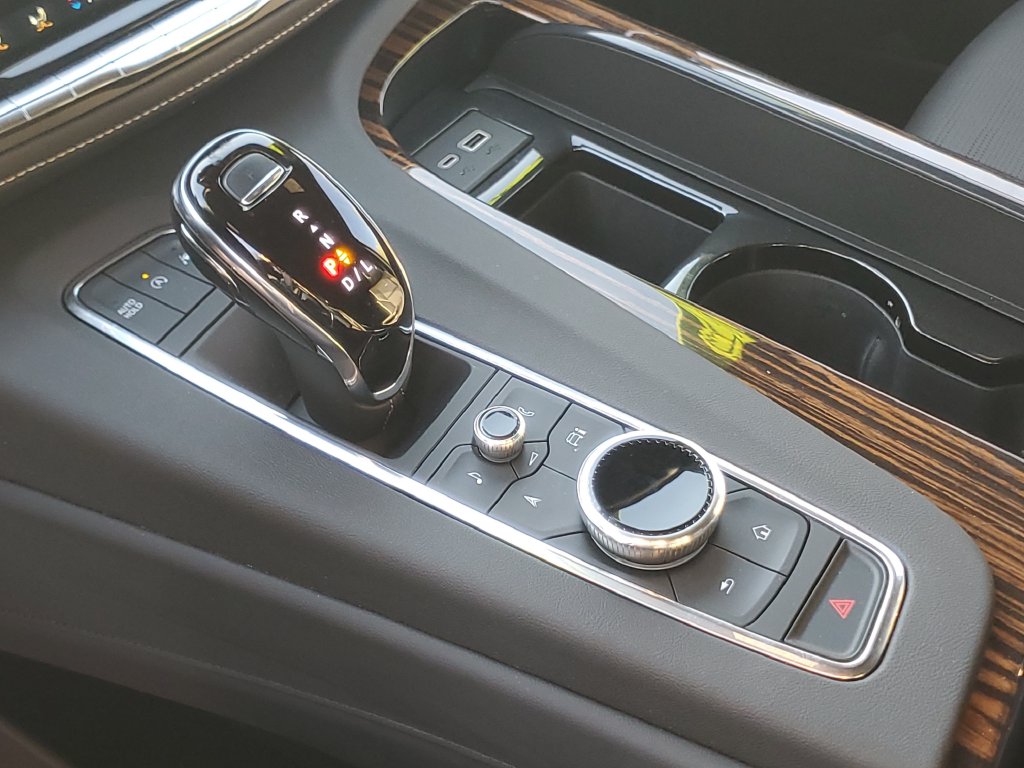 2023 Cadillac Escalade Premium Luxury - Photo 27