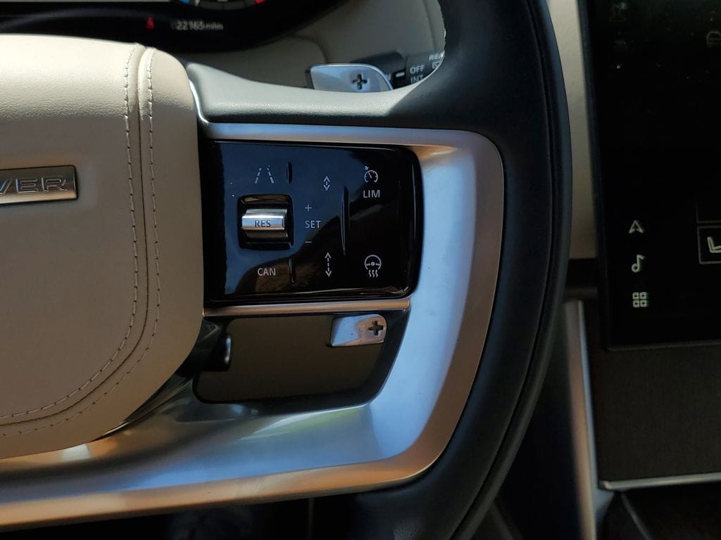 2024 Land Rover Range Rover SE - Photo 18