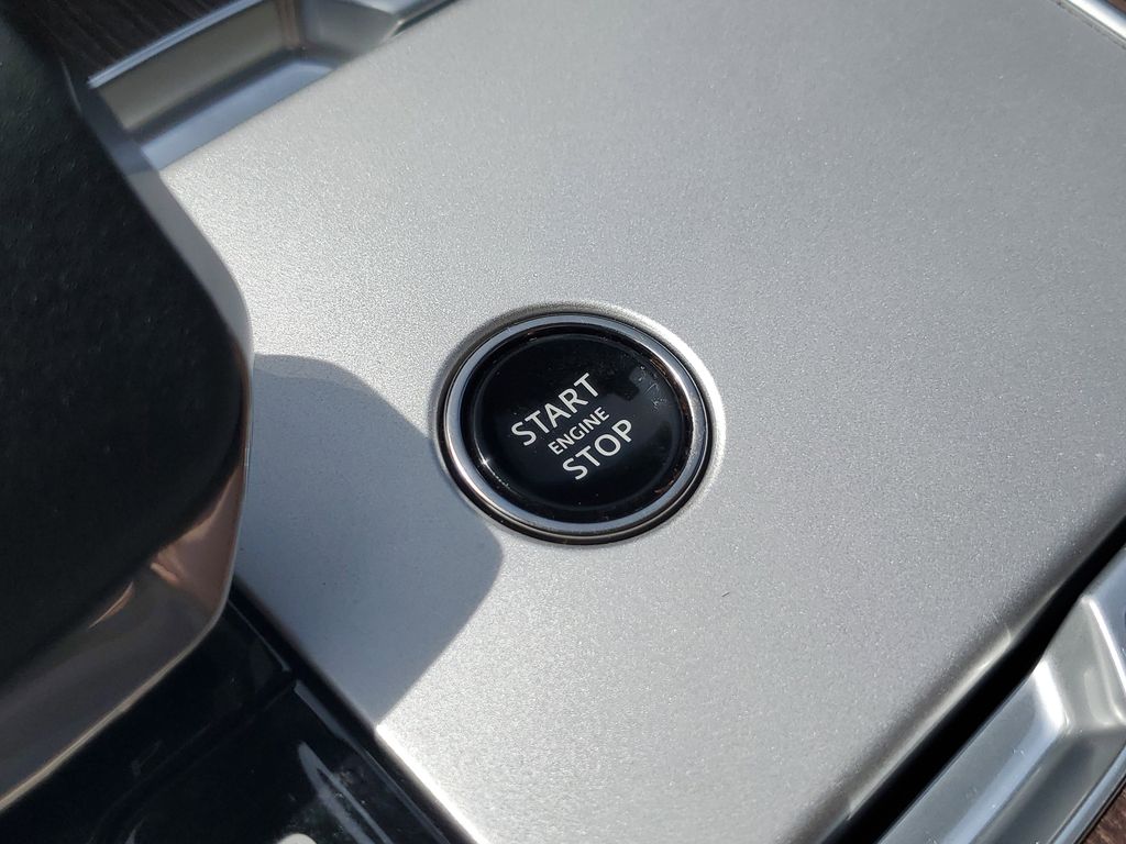 2024 Land Rover Range Rover SE - Photo 19