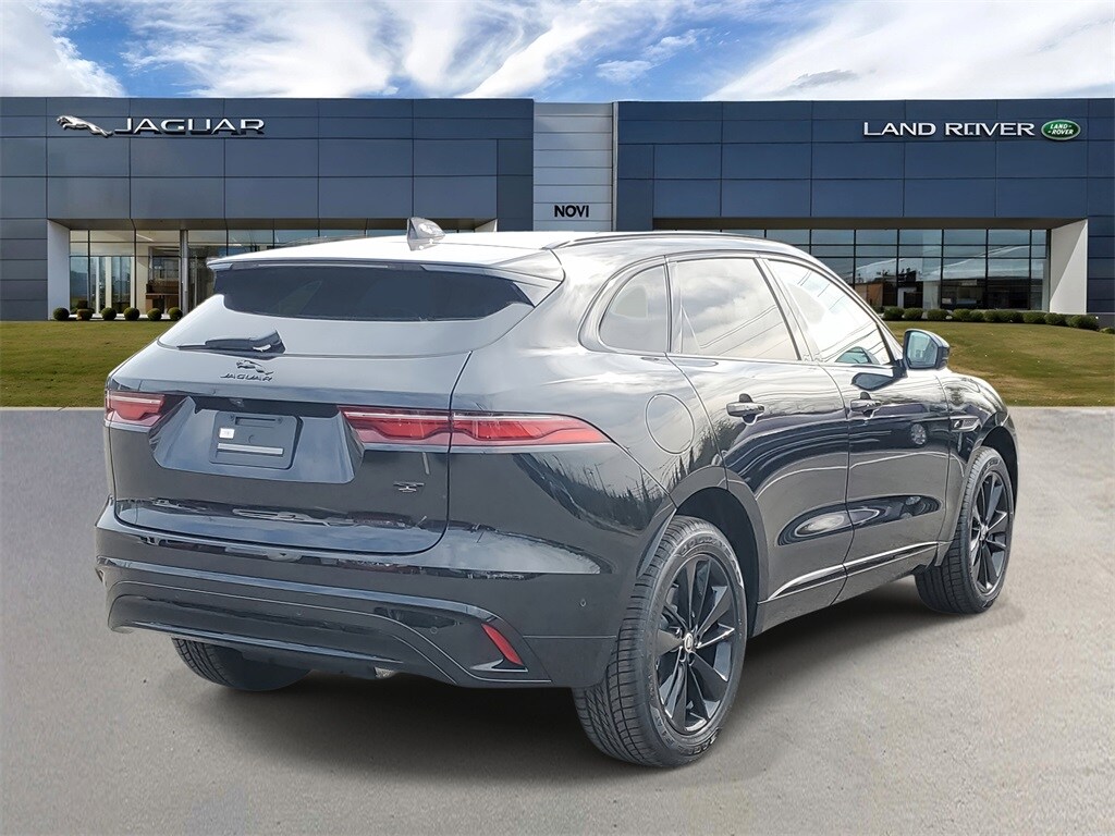 2026 Jaguar F-PACE P250 R-Dynamic S photo 3