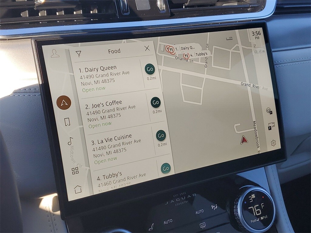 2026 Jaguar F-Pace R-Dynamic S - Photo 24