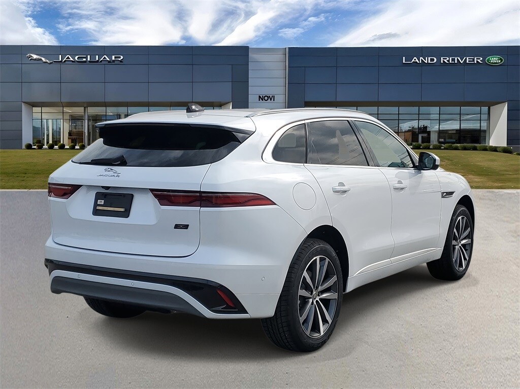 2026 Jaguar F-PACE P250 R-Dynamic S photo 3
