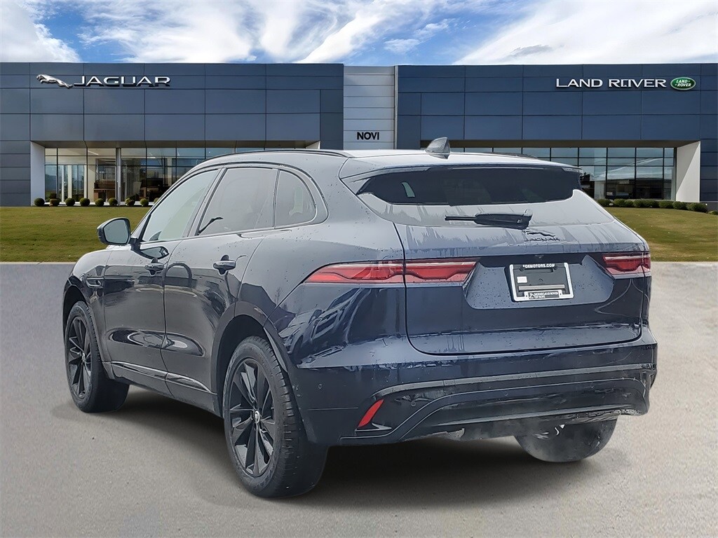 2025 Jaguar F-PACE P250 R-Dynamic S photo 2
