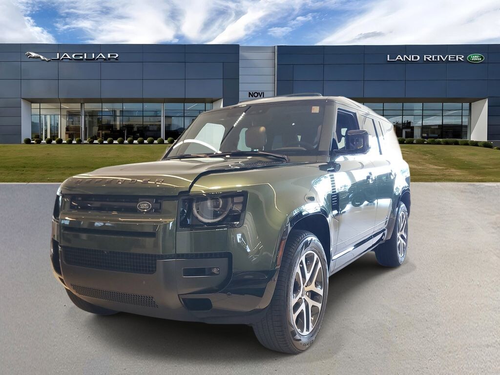 Used 2026 Land Rover Defender 130 X-Dynamic SE SUV