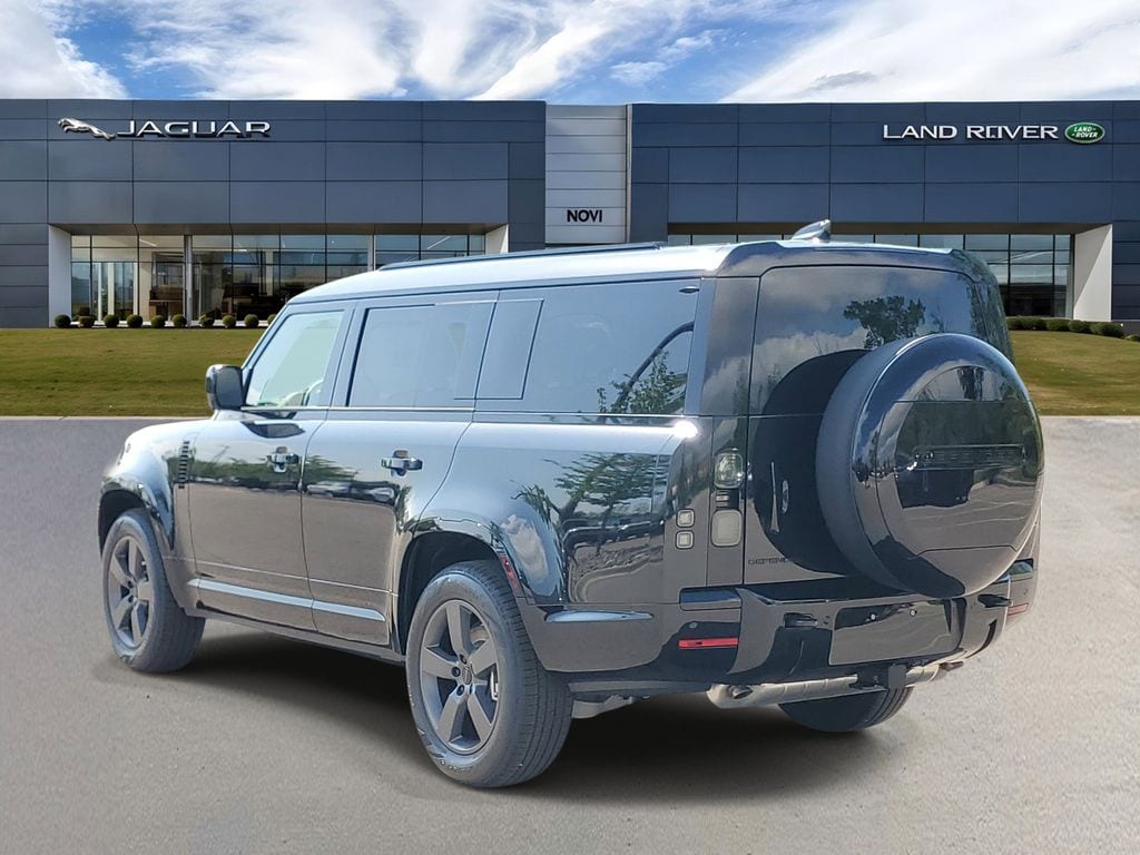 Used 2026 Land Rover Defender 130 X-Dynamic SE SUV