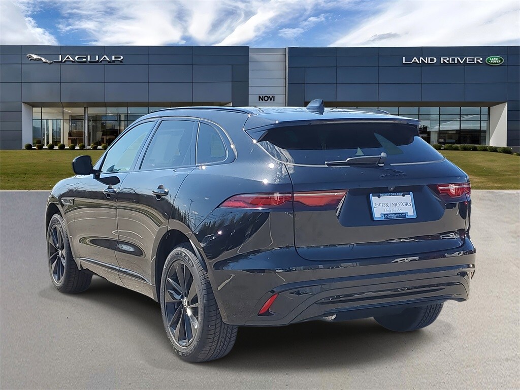 2025 Jaguar F-PACE P250 R-Dynamic S photo 2