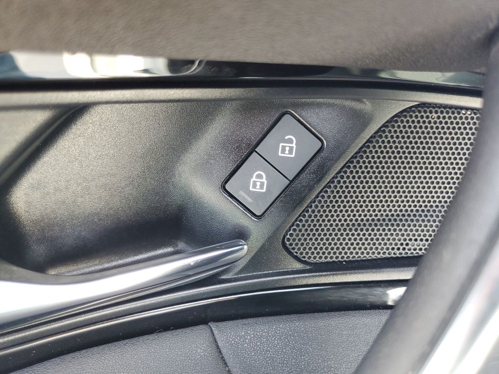 2025 Land Rover Discovery Sport S - Photo 9