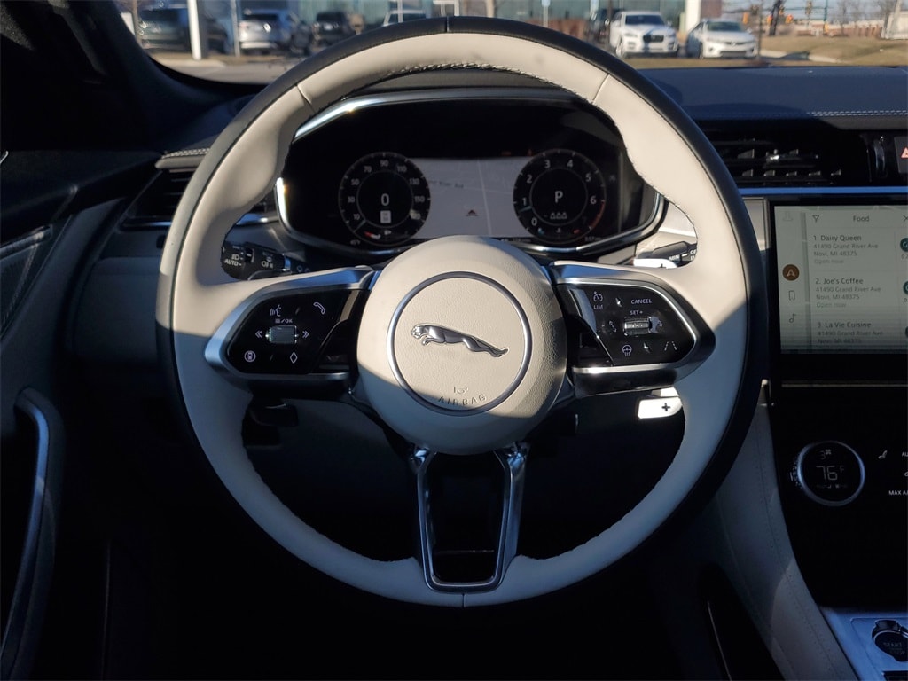 2026 Jaguar F-Pace R-Dynamic S - Photo 30