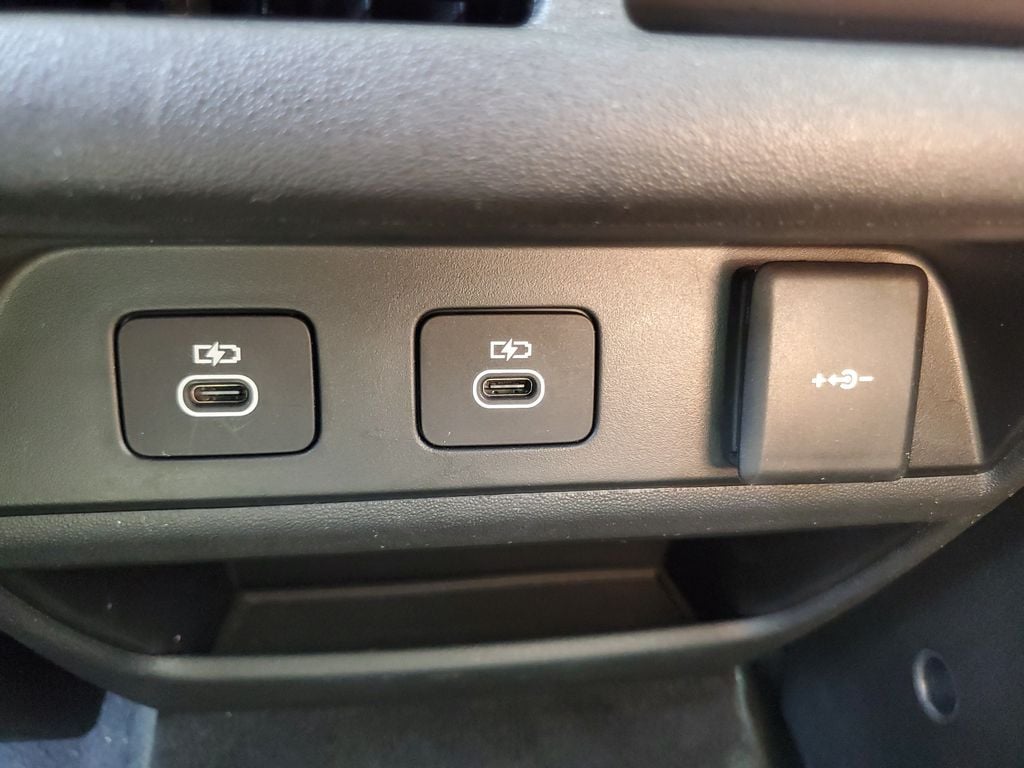 2025 Land Rover Discovery Sport S - Photo 31