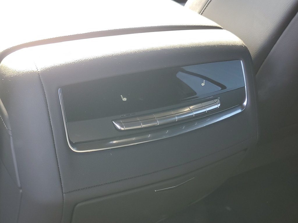 2023 Cadillac Escalade Premium Luxury - Photo 34