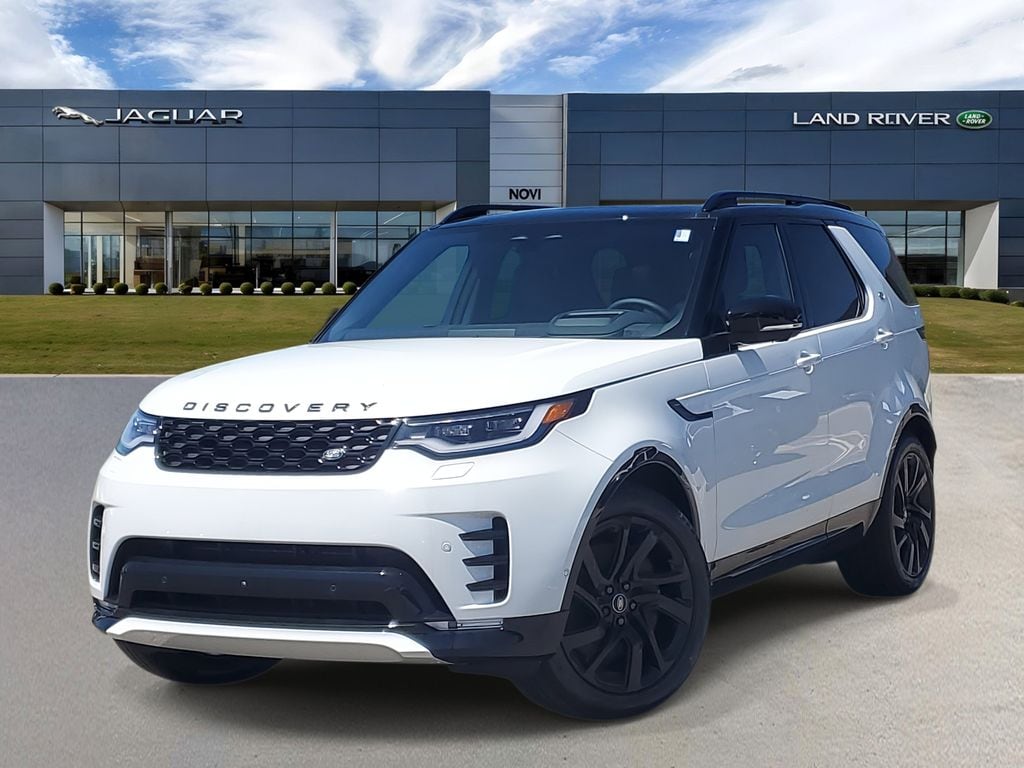 Used 2025 Land Rover Discovery P360 Dynamic SE SUV