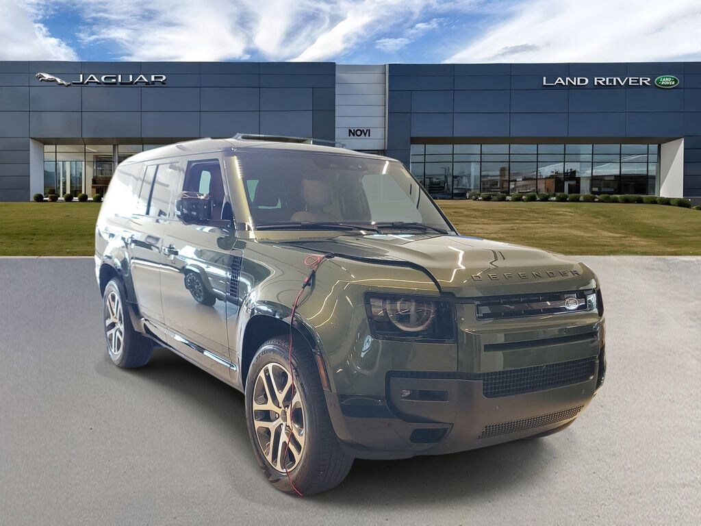Used 2026 Land Rover Defender 130 X-Dynamic SE SUV